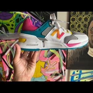 Womens new balance size 8